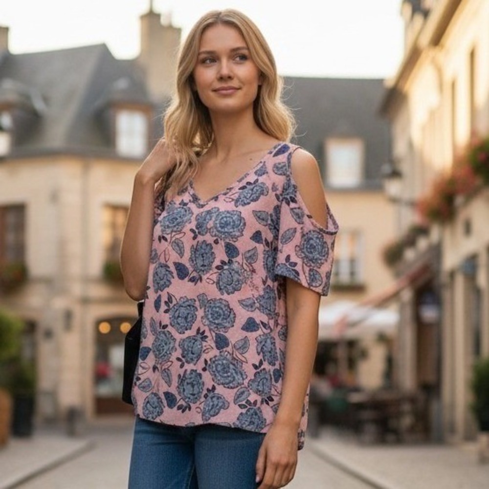 KUT from the Kloth Pink Blue Floral Exposed Shoulder Top Size M Preppy Feminine